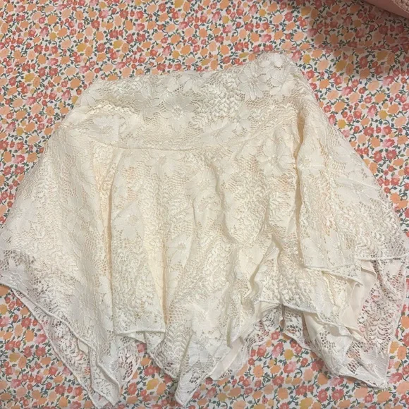 windsor lace mini skort - Picture 2 of 2